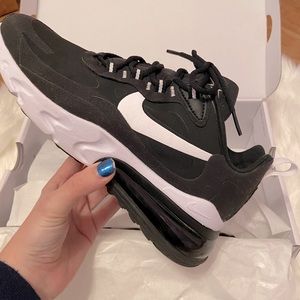 Nike Air Max 270 React